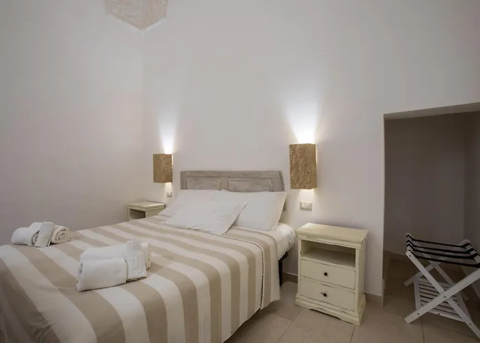 Casale Donna Rosa Oda ve Kahvaltı Sannicola
